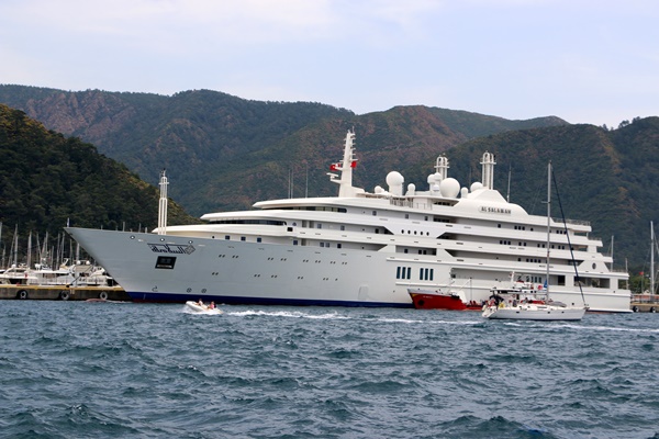 Foto - Yakıt deposu 1 milyon 200 bin liraya doldu