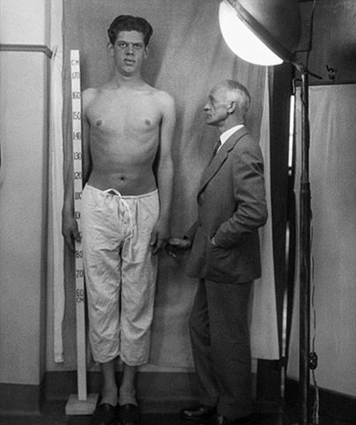 Foto - Üniversite bodrumunda kan donduran fotoğraflar...