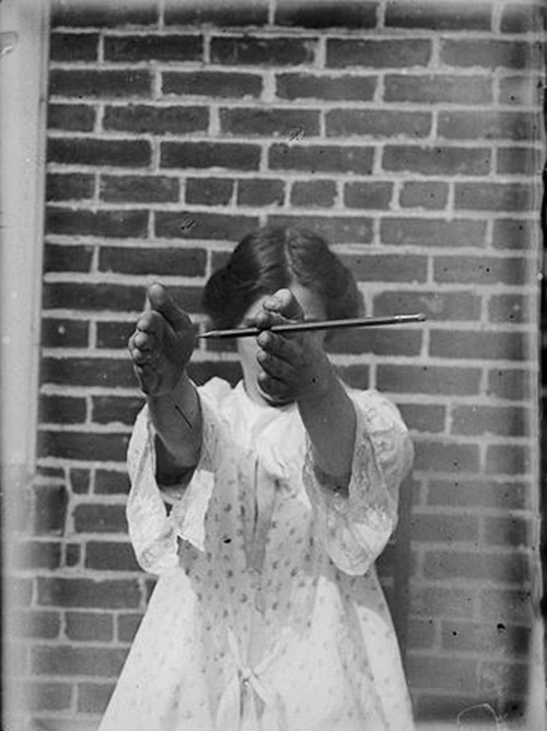 Foto - Üniversite bodrumunda kan donduran fotoğraflar...