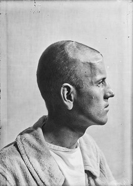 Foto - Üniversite bodrumunda kan donduran fotoğraflar...