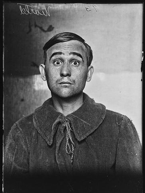 Foto - Üniversite bodrumunda kan donduran fotoğraflar...