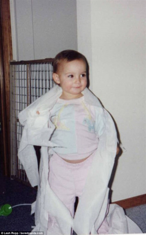 Foto - Yalnız kalan çocuklar öyle yaramazlıklar yaptı ki!