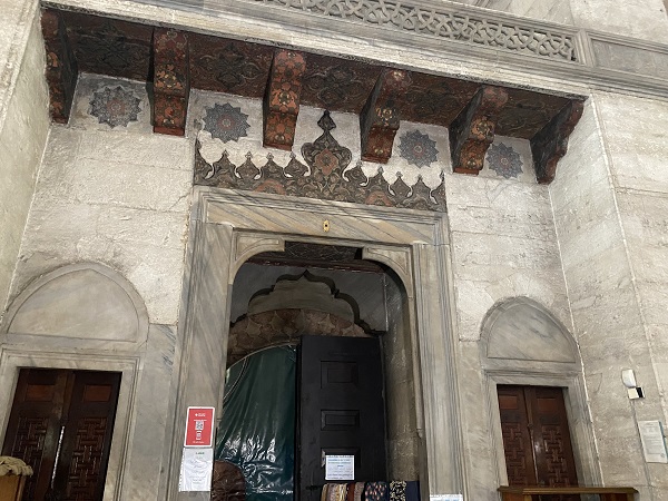 Foto - Yalnızca İstanbul'da bulunuyor! Hac kurası bekleyenler önce o türbeye gidiyor