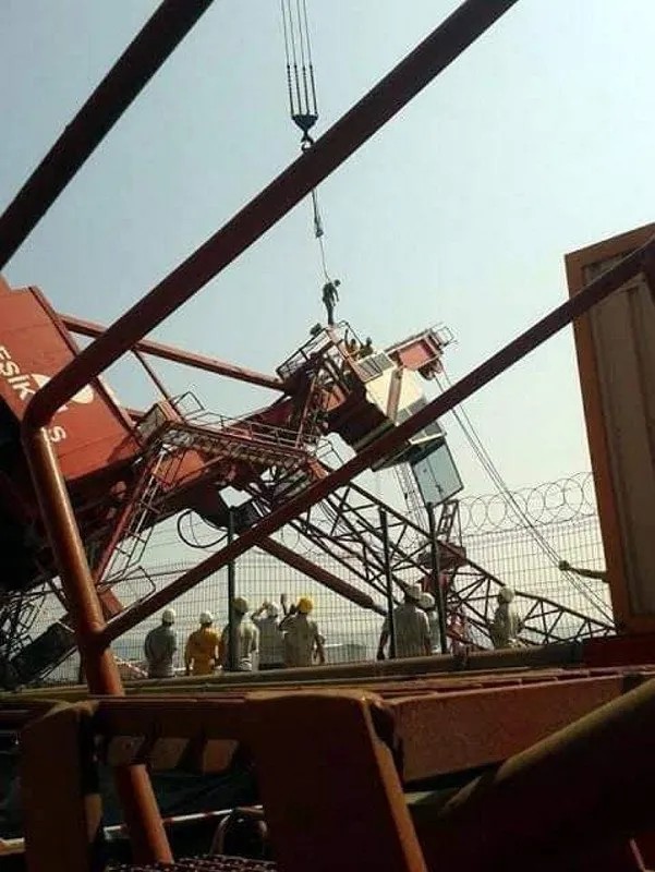 Foto - Yalova'da facia: Platform koptu 2 işçi feci şekilde öldü!