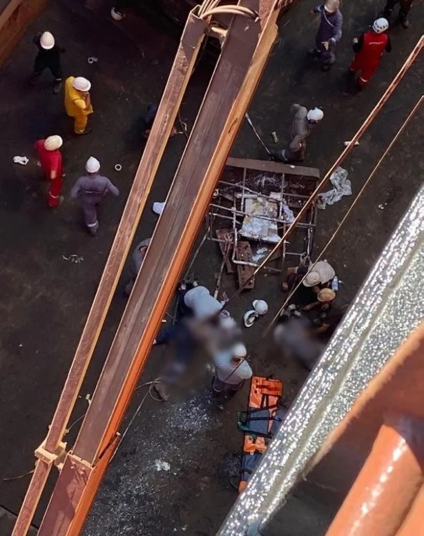 Foto - Yalova'da facia: Platform koptu 2 işçi feci şekilde öldü!