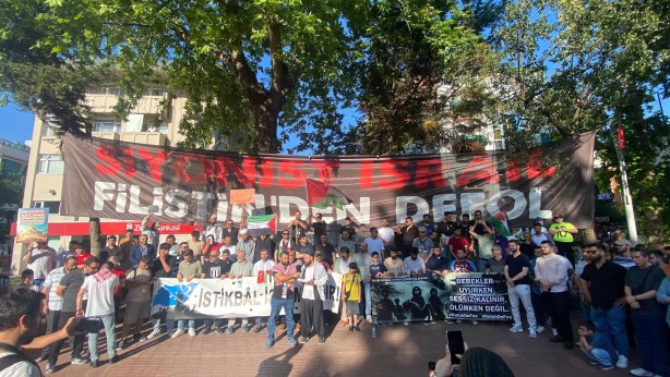 Foto - Yalova'da Gazze çıkartması! 'Boykot konusunda dik durun!'