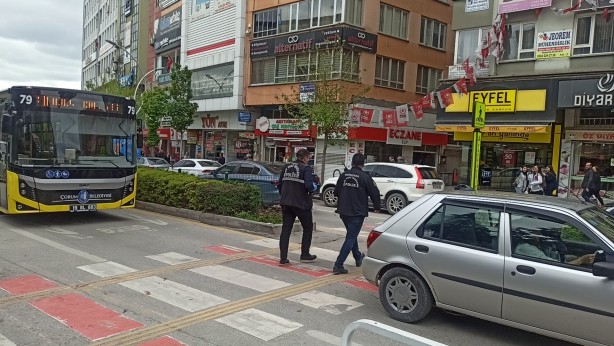 Foto - Yan bakma kavgasında kan aktı!