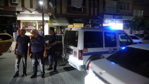 Foto - 'Yan baktın' kavgası kanlı bitti: 1’i ağır 3 yaralı