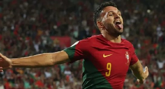 Foto - Yana yakıla Ocak’ta golcü arıyor! Fenerbahçe’ye 65 milyonluk golcü! Mou talimatı verdi yine…