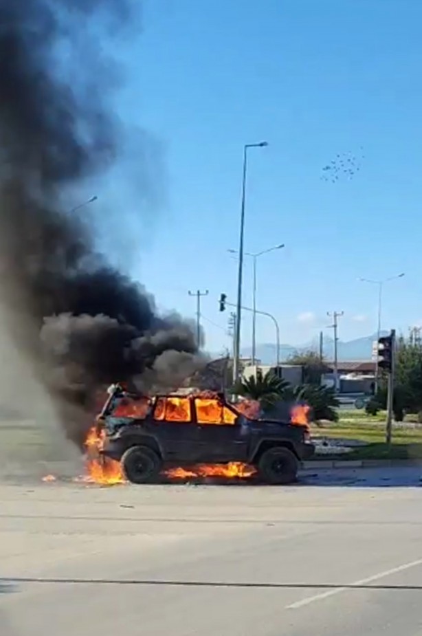 Foto - Yanan cipin patlama anı kamerada