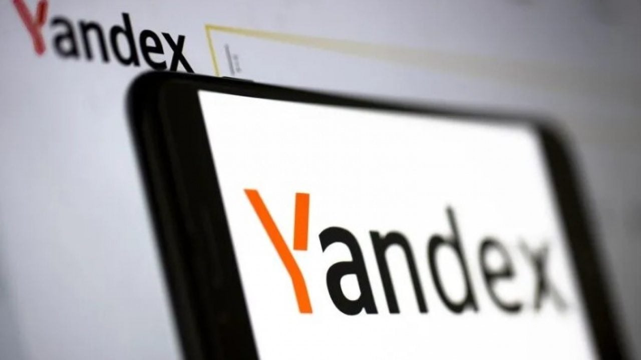 Foto - Yandex’den ‘savaş’ kararı! O üç bilgisayarı taşımaya başladı