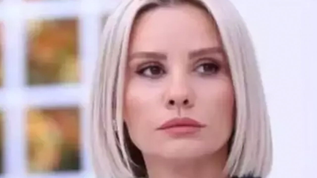 Foto - Yandı Esra, yandı Müge… Gündüz kuşağı programları için harekete geçtiler! 81 il imza topluyor