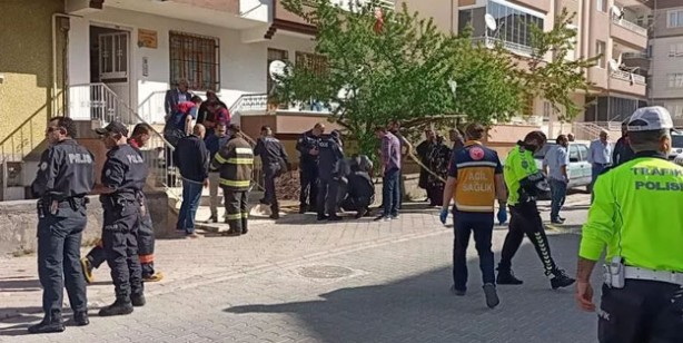 Foto - Yangın faciası! Çocuklarını balkondan atarak kurtaran anne...