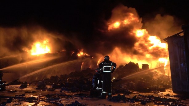 Foto - Yangın faciası gün ağarınca ortaya çıktı