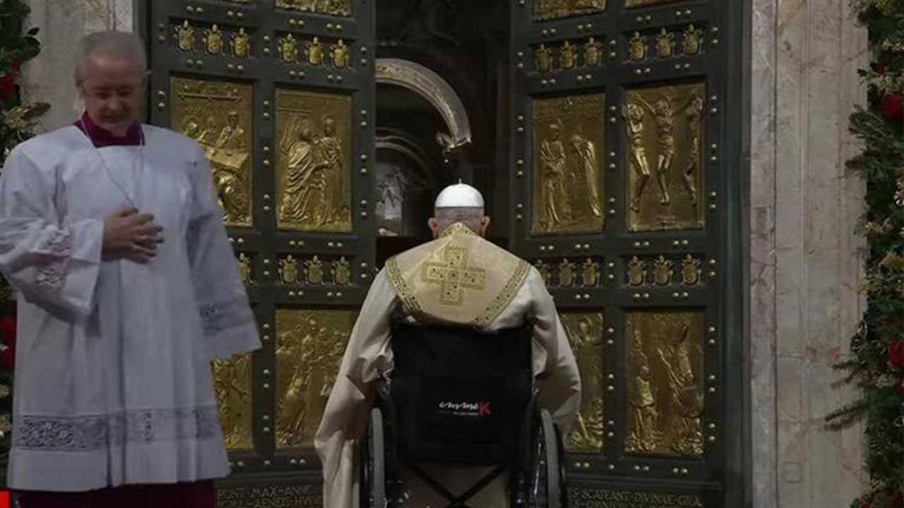 Foto - Yangın sonrası şok etti! 'Papa Bolu'da boyut kapısını açacak' haberi Türkiye'yi ayağa kaldırdı