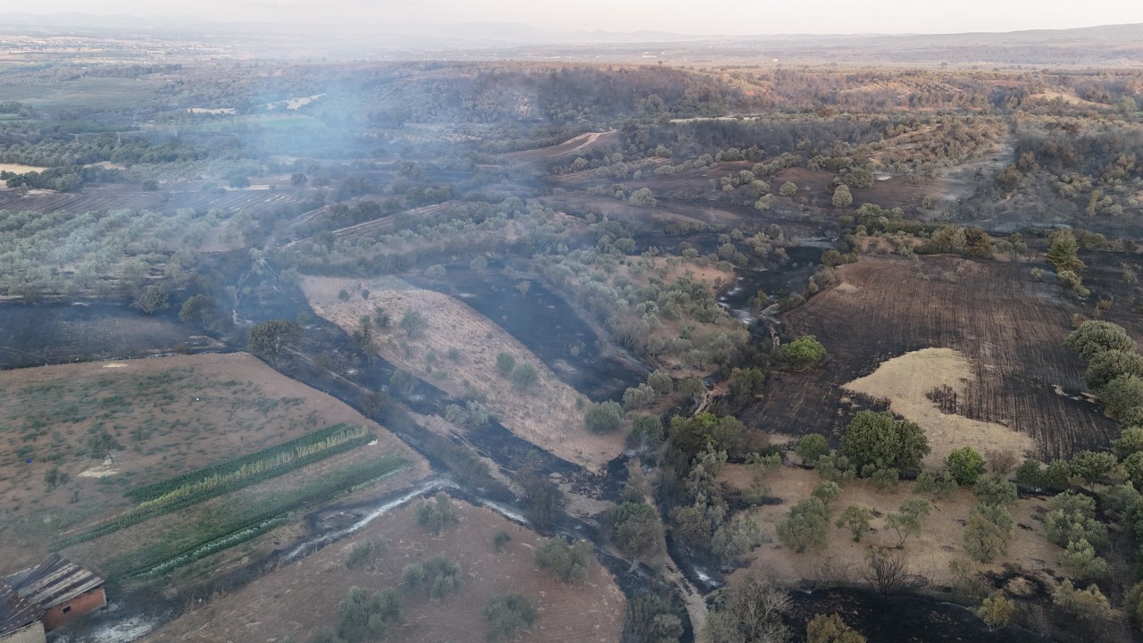 Foto - Yangın sonrası ilk görüntüler! Saçaklı işte bu hale geldi