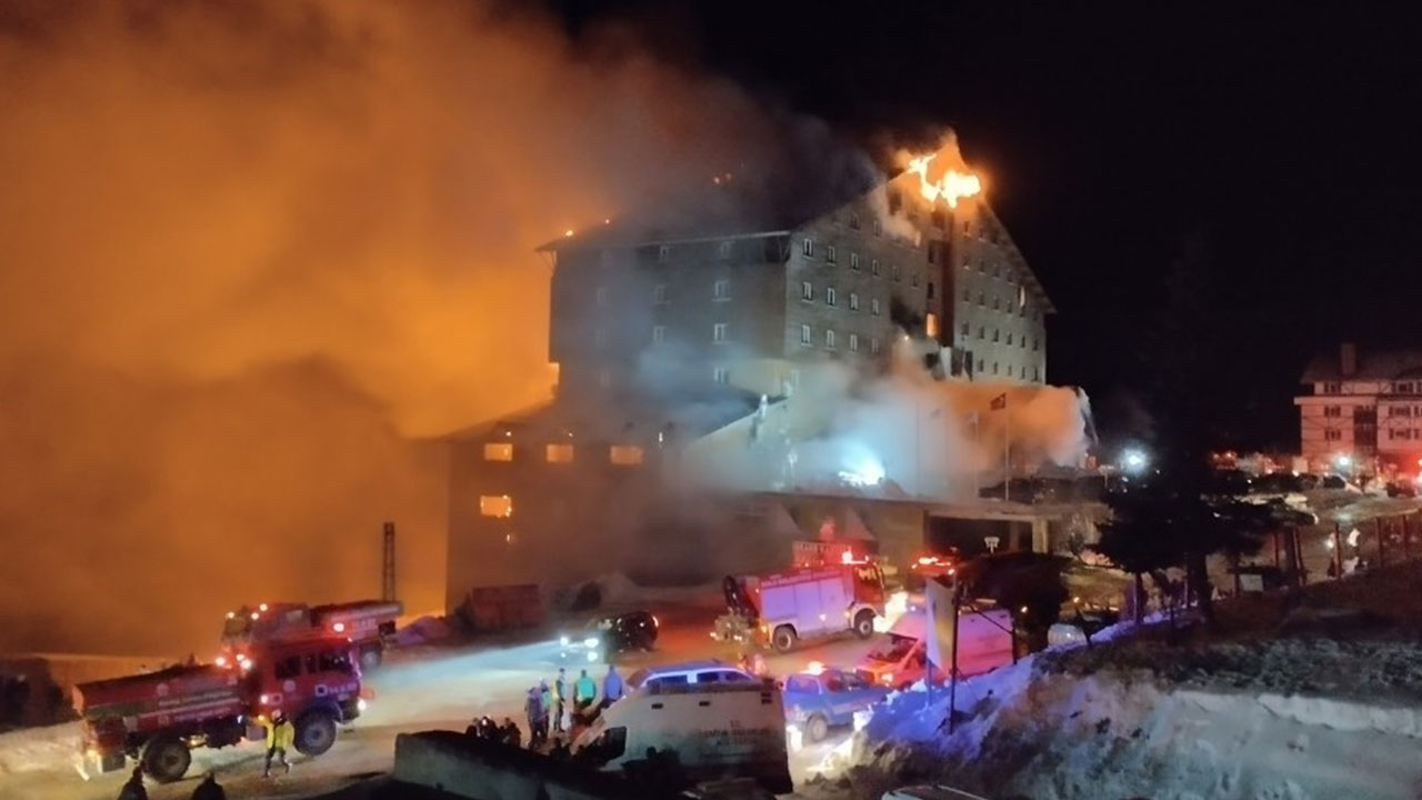 Foto - Yangın sonrası İsmail Kılıçarslan Türkiye için göz ardı edilen tehlikeyi açıkladı: Ankara'daki adamlarıyla...