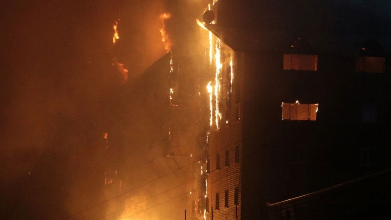 Foto - Yangın sonrası İsmail Kılıçarslan Türkiye için göz ardı edilen tehlikeyi açıkladı: Ankara'daki adamlarıyla...