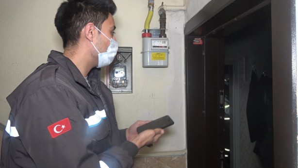 Foto - Yangına uykuda yakalanan aile, komşularının dikkati sayesinde kurtuldu