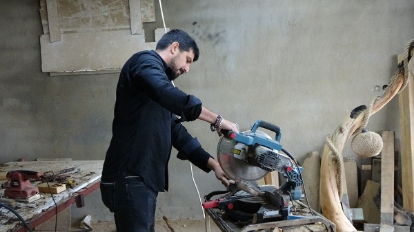 Foto - Yangından kurtardı sanat eserine dönüştürdü