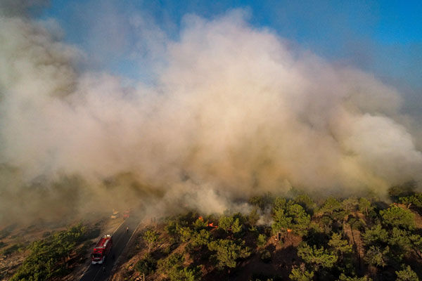 Foto - Yangının devam ettiği Mersin'den görüntüler geldi
