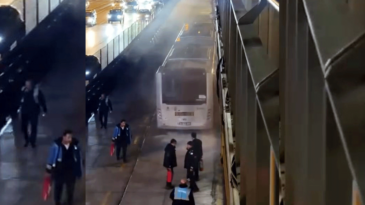 Foto - Yanıyorsun Ekrem abi! Avcılar'da metrobüs yandı