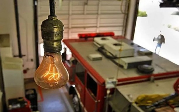 Foto - Yanmaya başladığında 2. Abdülhamid Han tahttaydı! 121 yıldır sönmüyor