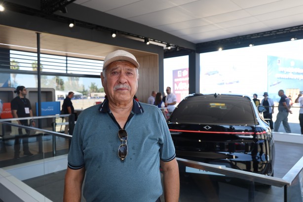 Foto - Yapamaz diyenlere gelsin! TOGG’un sedan modeli ilk kez sergilendi