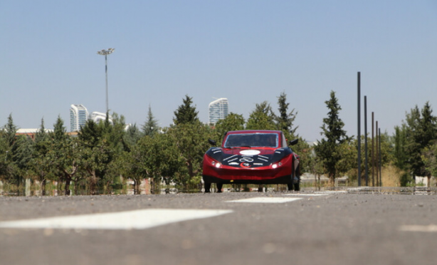 Foto - 'Yapamazsınız' diyorlardı! Türk öğrenciler bunu da yaptı... Elektrikli otomobil ürettiler