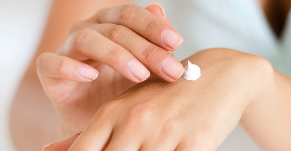 Foto - Yapanlar pişman olmaz! Sağlıklı bir cilt için 7 altın öneri!