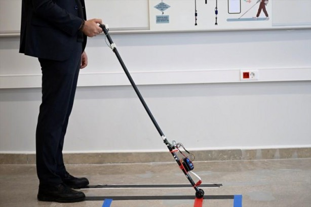 Foto - Yapanlara helal olsun! Görme engelliler için müthiş icat