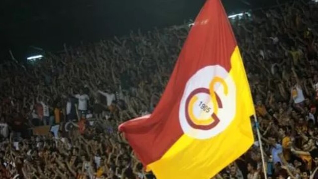 Foto - Yapay zeka bunu da yaptı! İşte önümüzdeki son 20 yılın şampiyonları