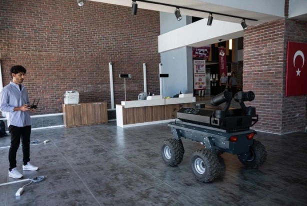 Foto - Yapay zeka destekli yerli araç gözünü Avrupa'ya dikti!