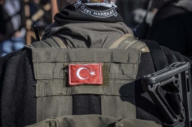 Foto - Yapay zeka 'Türkiye-İsrail savaşı çıkarsa ne olur?' sorusuna cevap verdi! Öyle şeyler söyledi ki tam anlamıyla olay...