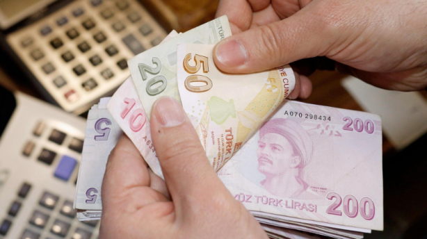 Foto - Yapay zeka yeni asgari ücreti duyurdu! Yanlış duymadınız, yapay zeka açık açık rakam verdi