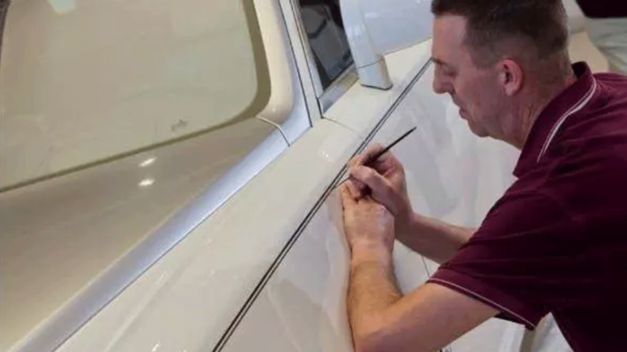 Foto - Yapay zela bile ona bir şey yapamaz: Tek başına çalışıp Yüzbinlerce dolar kazanıyor!