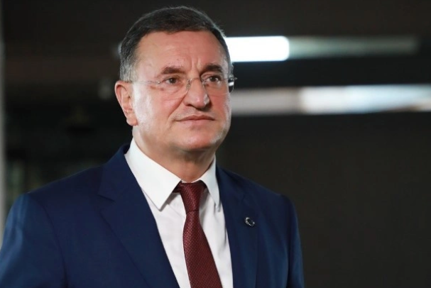 Foto - Yapaysa CHP Yapay! Yapay zeka adayı Lütfü Savaş başka partiye mi geçiyor?