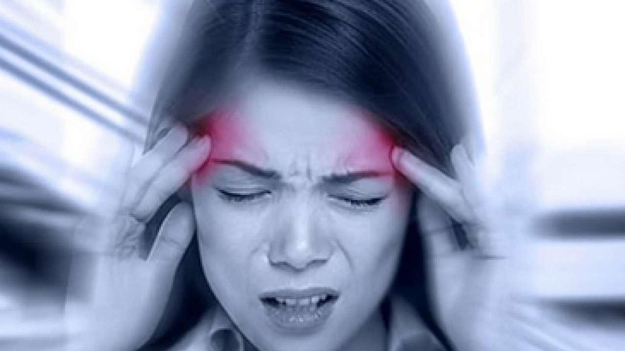 Yapılan son epidemiyolojik çalışmalar... Migren neden kadınları hedef alıyor?