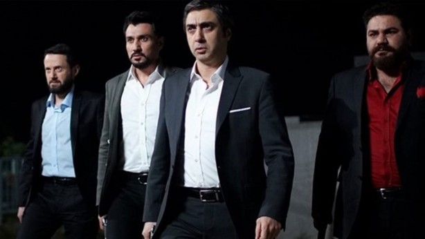 Foto - Yapım şirketi Pana Film'den Kurtlar Vadisi Kaos açıklaması! Vadi hayranları bu kez çılgına dönecek