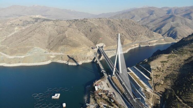 Foto - Yapımında Eyfel Kulesi kadar çelik kullanıldı! Yarın açılıyor