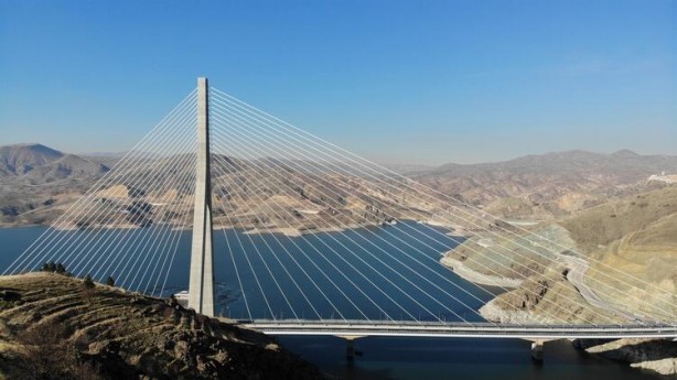 Foto - Yapımında Eyfel Kulesi kadar çelik kullanıldı! Yarın açılıyor