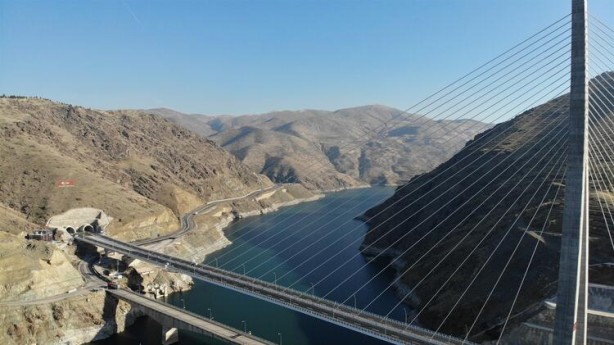 Foto - Yapımında Eyfel Kulesi kadar çelik kullanıldı! Yarın açılıyor