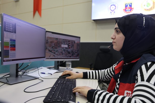 Foto - Yapmayın etmeyin bir gün sizi de yakar! 112 acil çağrı merkezine absürt sorular