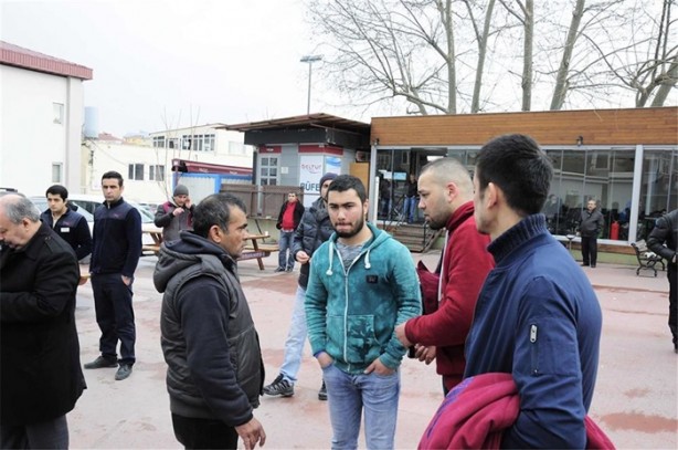 Foto - Yaralananlar hastanelere getirildi