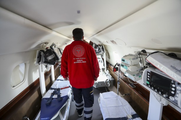 Foto - Yaralı madencileri Bartın'dan İstanbul'a taşıdılar! Ambulans uçak ekibi yaşadıklarını anlattı