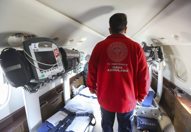 Foto - Yaralı madencileri Bartın'dan İstanbul'a taşıdılar! Ambulans uçak ekibi yaşadıklarını anlattı