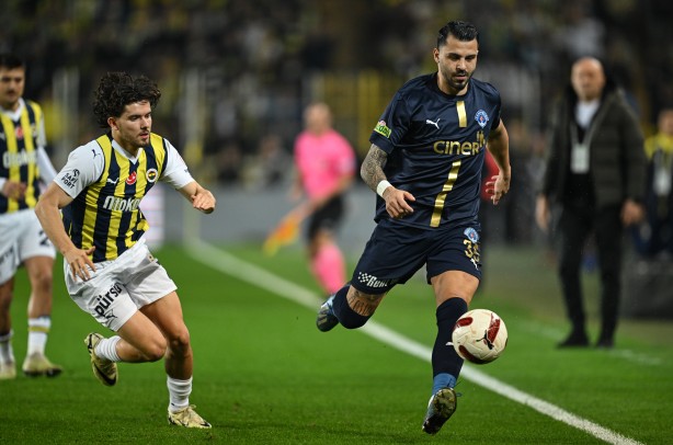 Foto - Yardım istedi artık: İsmail Kartal yeni transferin kulağını çekti: Dikkat istedi şimdilik...