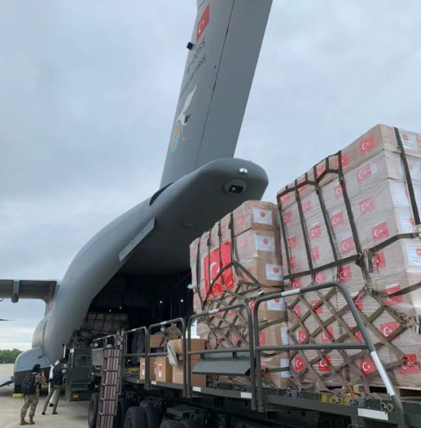 Foto - Yardımın ardından Pentagon'dan ilginç 'Türkiye' açıklaması!