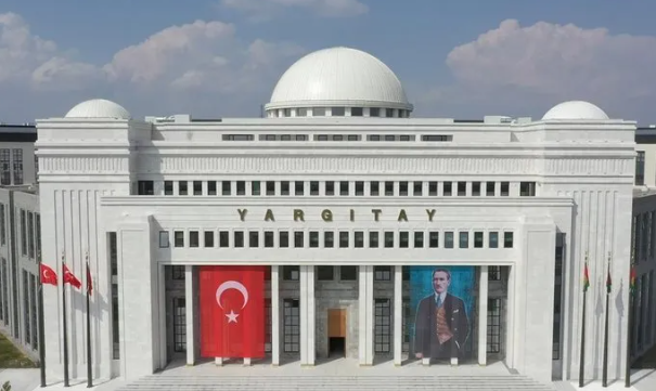 Foto - Yargıtay Fetö’yü güldürdü! 17 yıl ceza alan Fetö’cünün mahkumiyet kararını bozdu