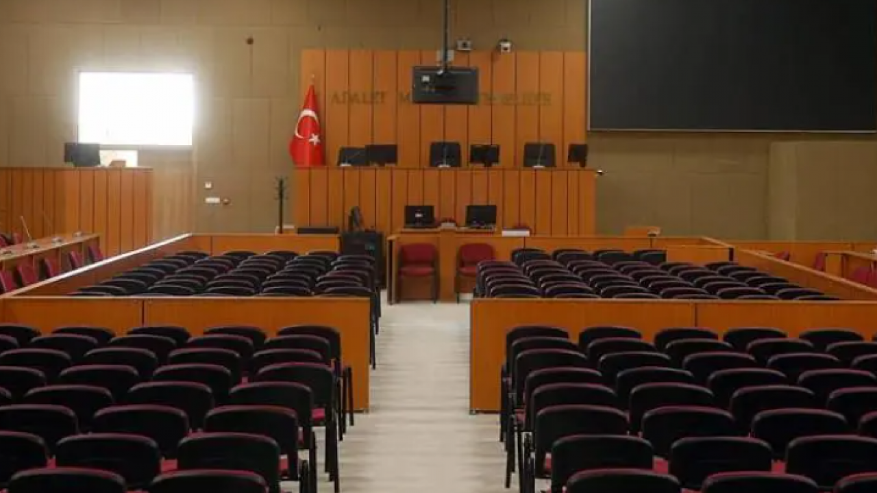 Yargıtay'dan emsal karar: Komşusundan izin almayan yandı!